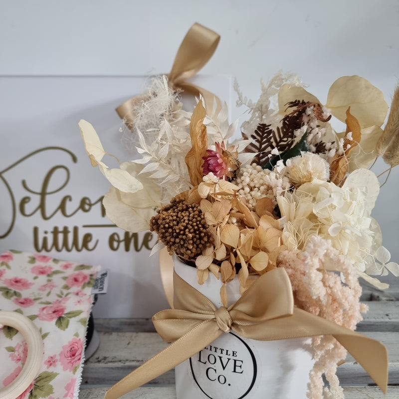 Welcome Little One | Gift Box