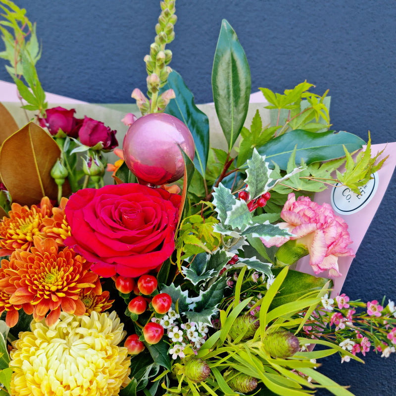 Stylish Christmas Flower Bouquet