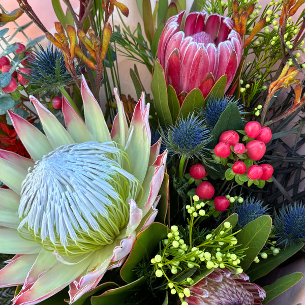 Outback Dawn | Bouquet